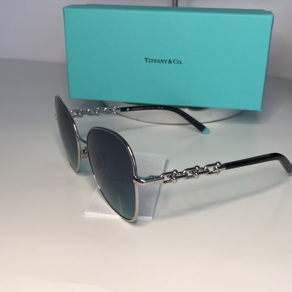 New🔥🔥 - TIFFANY TF3086 Azure Gradient Blue Silver Sunglasses - Picture 6 of 13